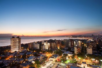 Uruguay - Montevideo by night